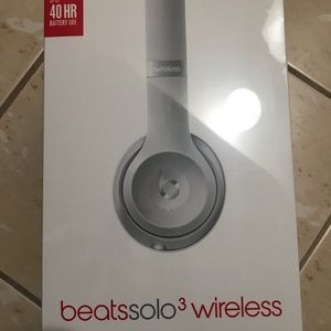 Beats solo3 wireless (unsealed )